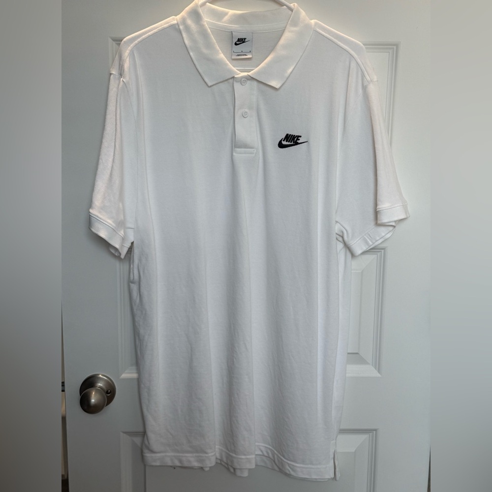 Nike Men's Classic White Polo Shirt